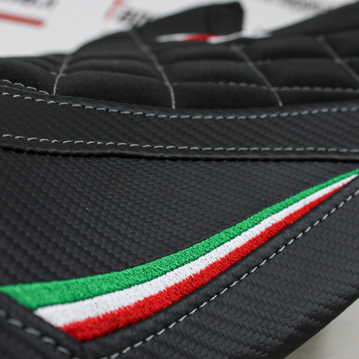 Aprilia RS 660 2021-2025 Seat Cover Tappezzeria Italia Velvet in Black Diamond Stitch