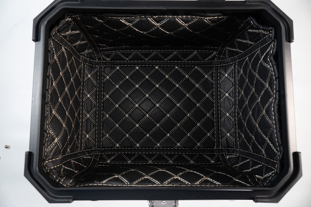 Triumph Tiger 800 - Xr - Xc - Xrx - Xcx - Xrt - Xca 2011-2016 GPR Tech 45L Aluminum Top Case, Black with Mounting Plate