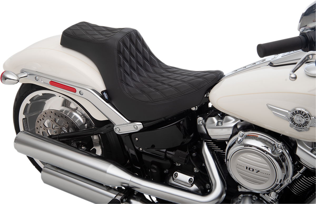 DRAG SPECIALTIES Predator III Seat - Double Diamond - Black Stitching - FLFB/S '18-'22 0802-1188