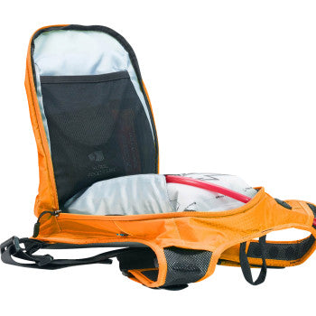 USWE Outlander Hydration Pack - 9L - Orange 2091006