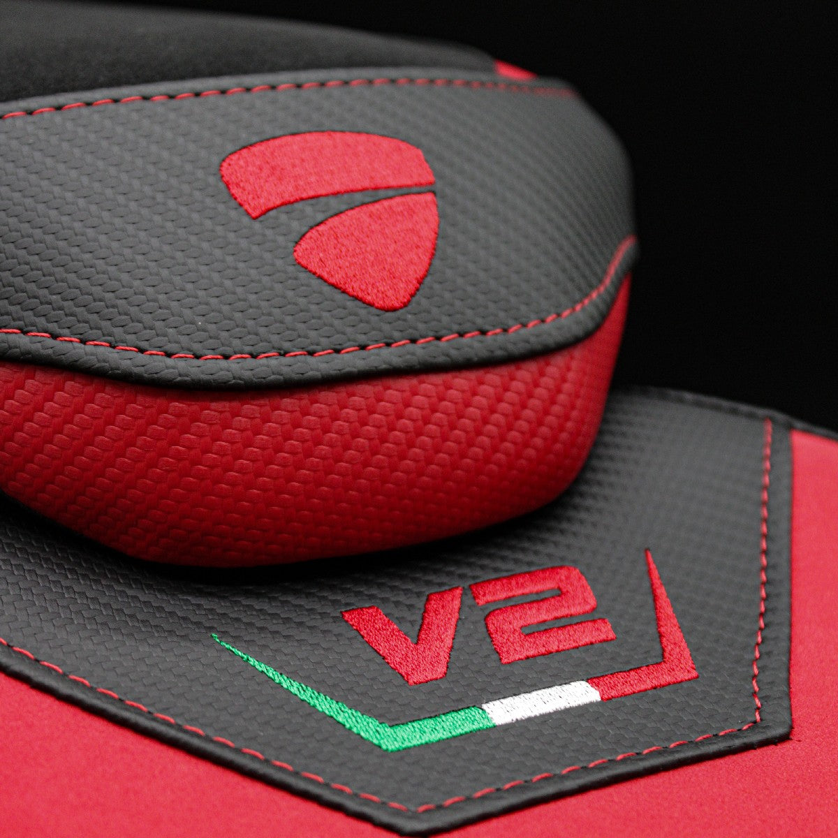 Ducati Streetfighter V2 2025 Seat Cover Tappezzeria Ultragrip Red Black